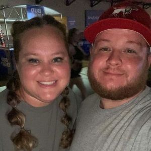 Meet your Posher, Casey